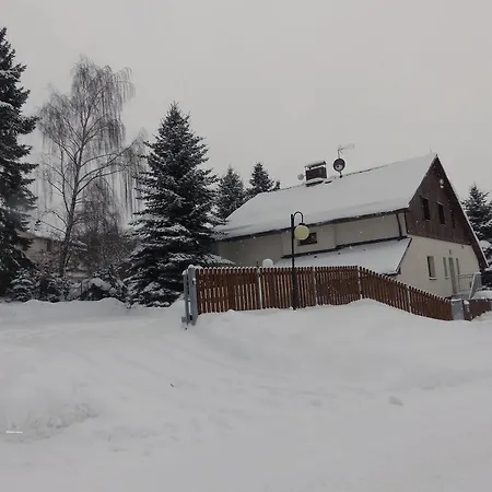 Haus Tolstejn * Jiřetín pod Jedlovou