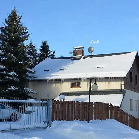 شقة Haus Tolstejn *