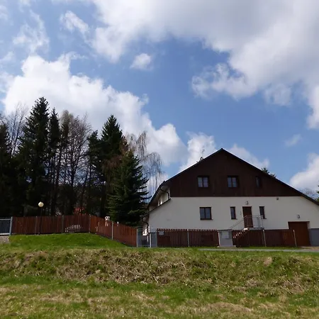 شقة Haus Tolstejn *