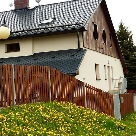 Haus Tolstejn * Jiřetín pod Jedlovou