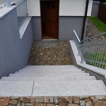 شقة Haus Tolstejn *