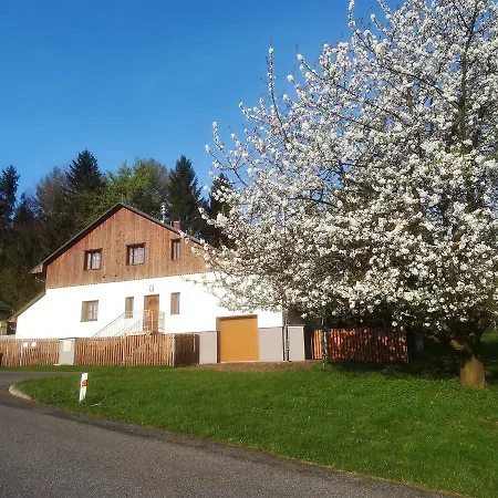 Haus Tolštejn