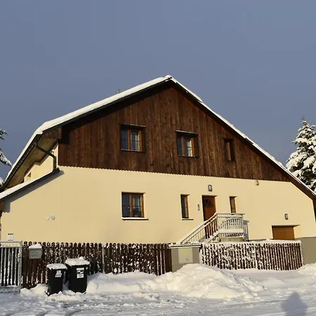 Haus Tolstejn شقة Jiřetín pod Jedlovou