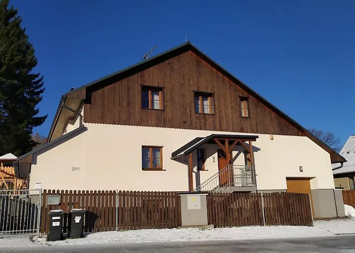 Haus Tolstejn Jiřetín pod Jedlovou