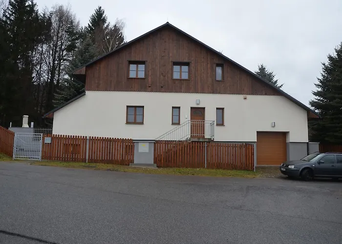 Haus Tolstejn Jiřetín pod Jedlovou